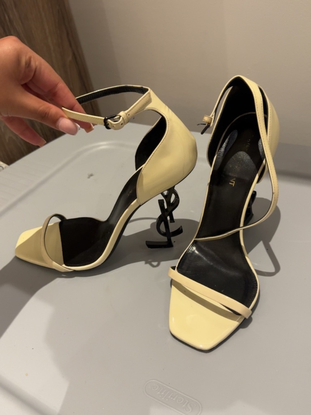 Yves Saint Laurent Pale Yellow Patent Leather Monogram Heel Sandals